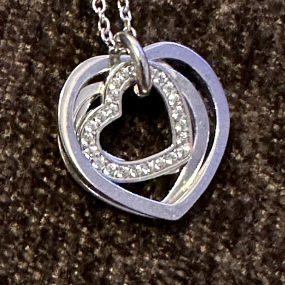 Elegant Sterling Silver Heart Pendant Necklace Cubic zarconia